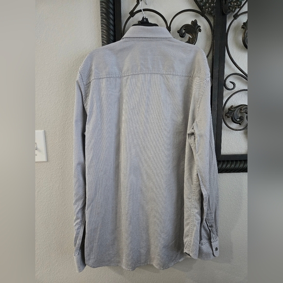 Armani Exchange Gray Herringbone Button-Up Shirt - Picture 3 of 11